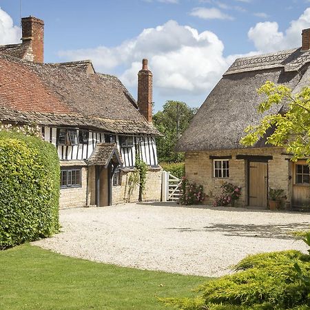 The Old Manor House Bed and Breakfast Halford  Buitenkant foto