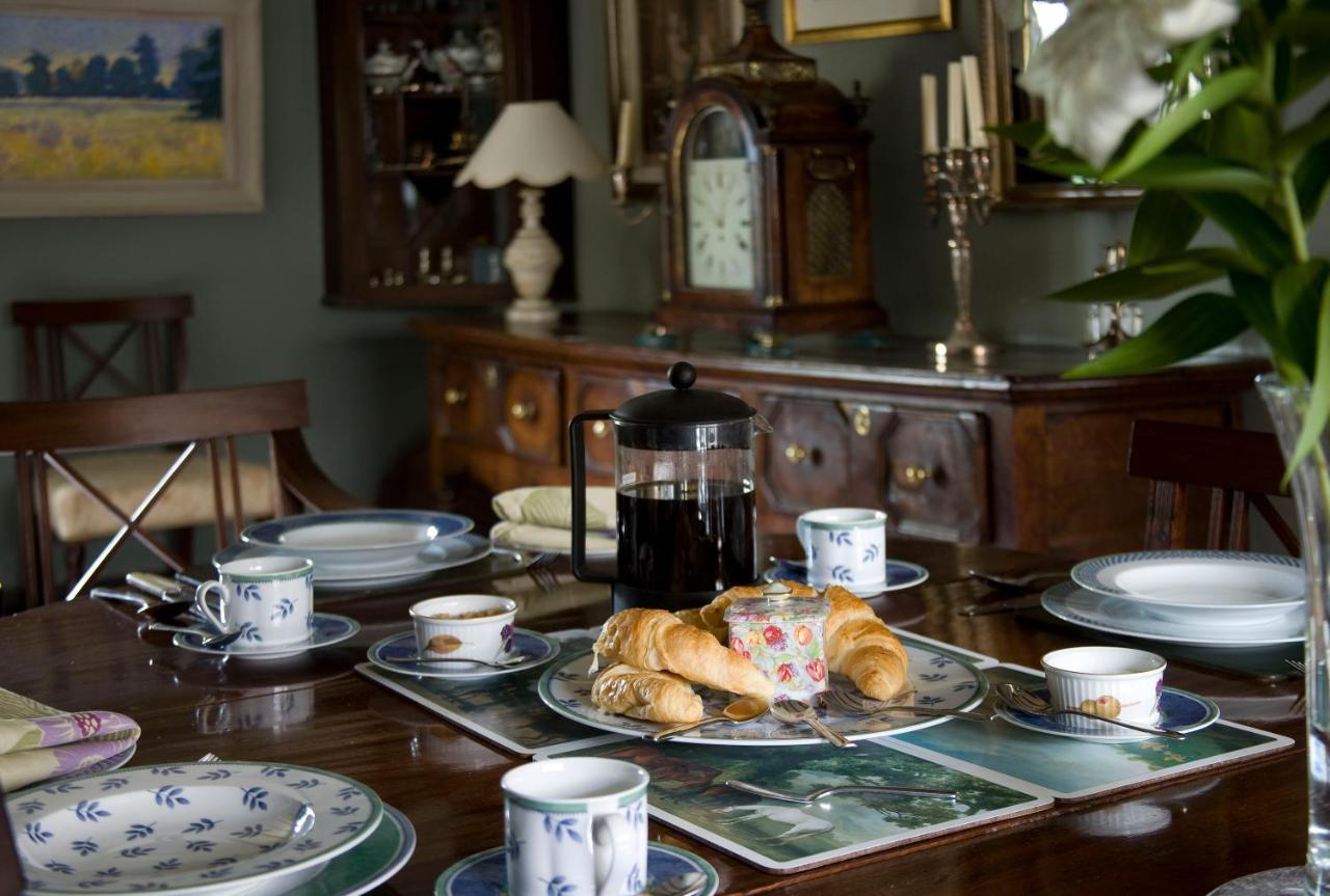 The Old Manor House Bed and Breakfast Halford  Buitenkant foto