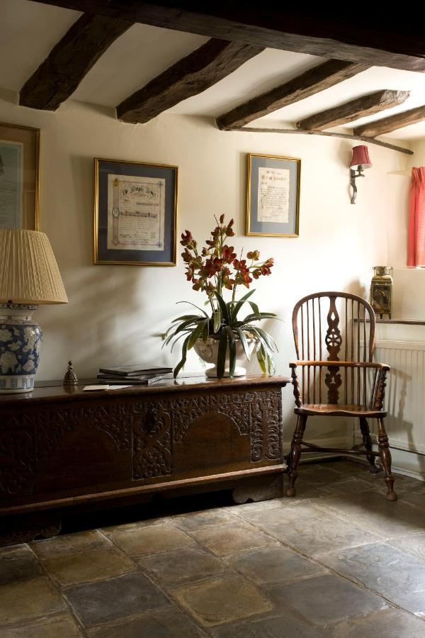 The Old Manor House Bed and Breakfast Halford  Buitenkant foto