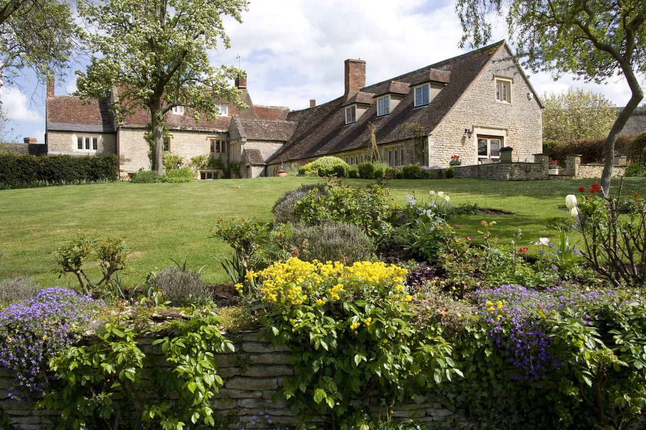The Old Manor House Bed and Breakfast Halford  Buitenkant foto